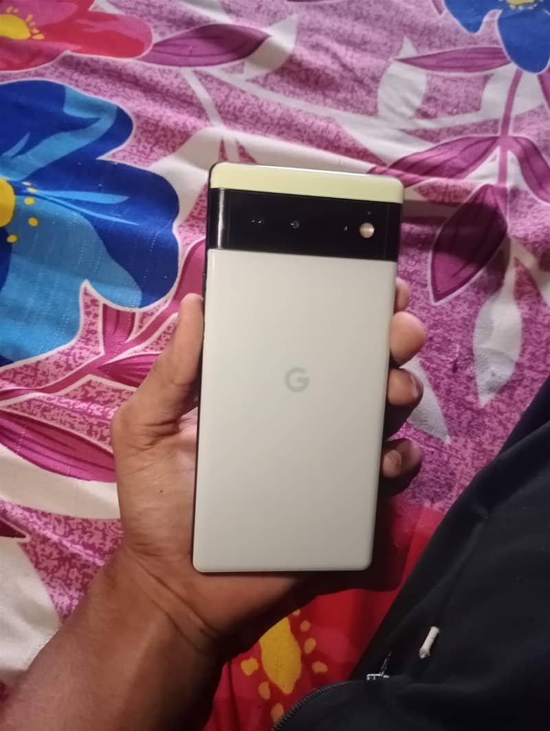Google Pixel 6 0