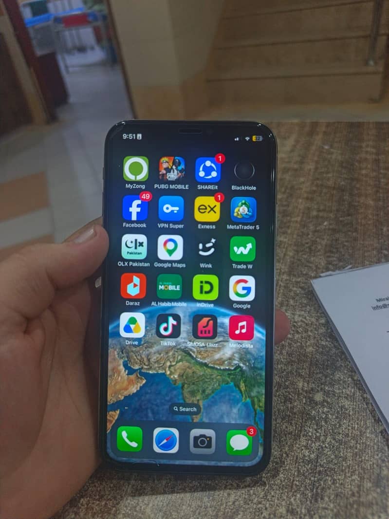 Apple iPhone X 8