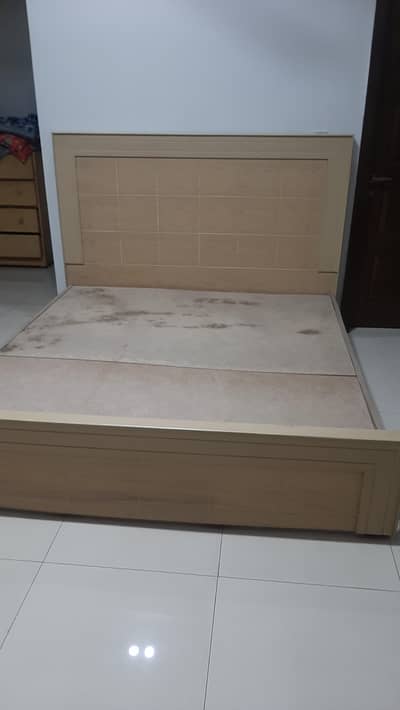 King Size Bed – Almost New | Rs. 40,000