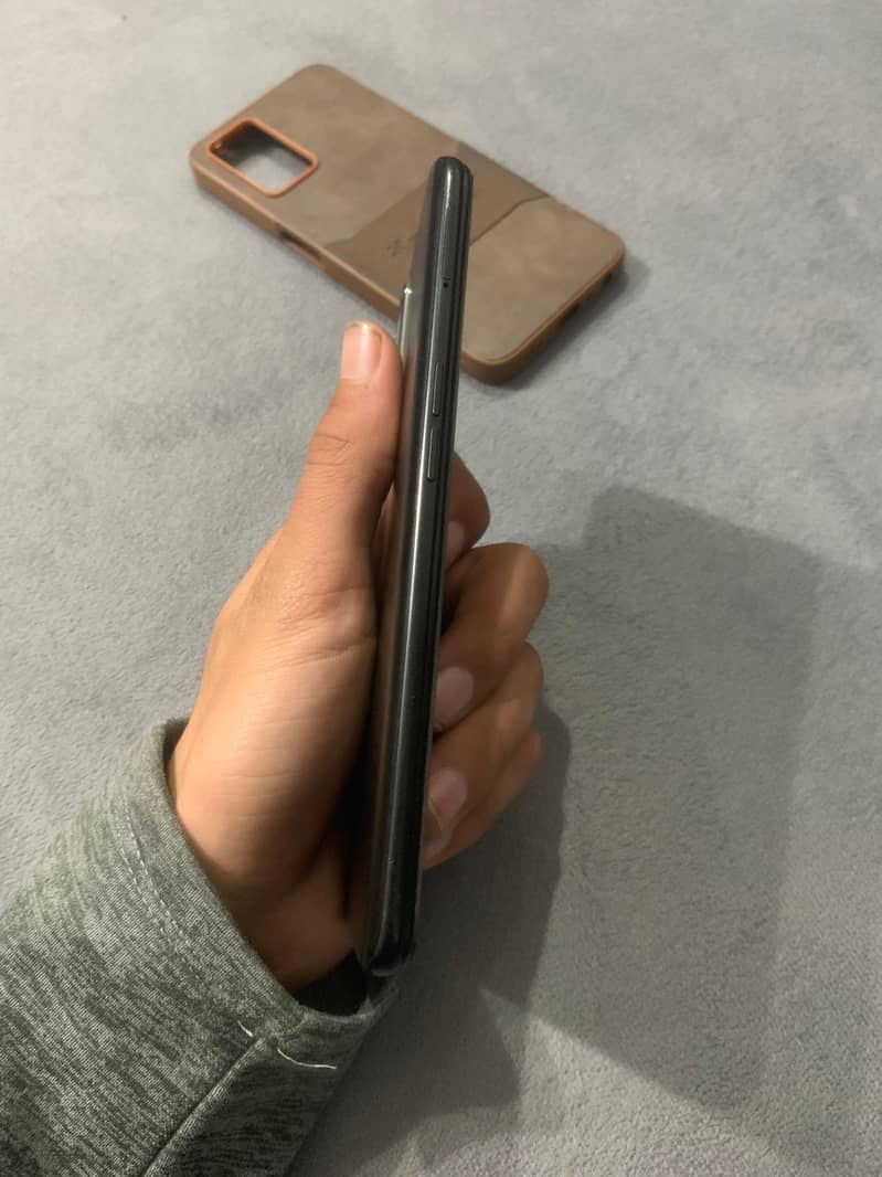Oppo a76 3