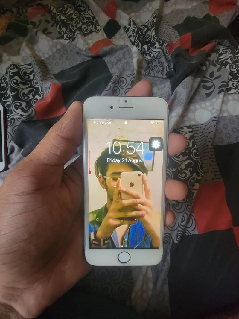 Apple iPhone 6S 2