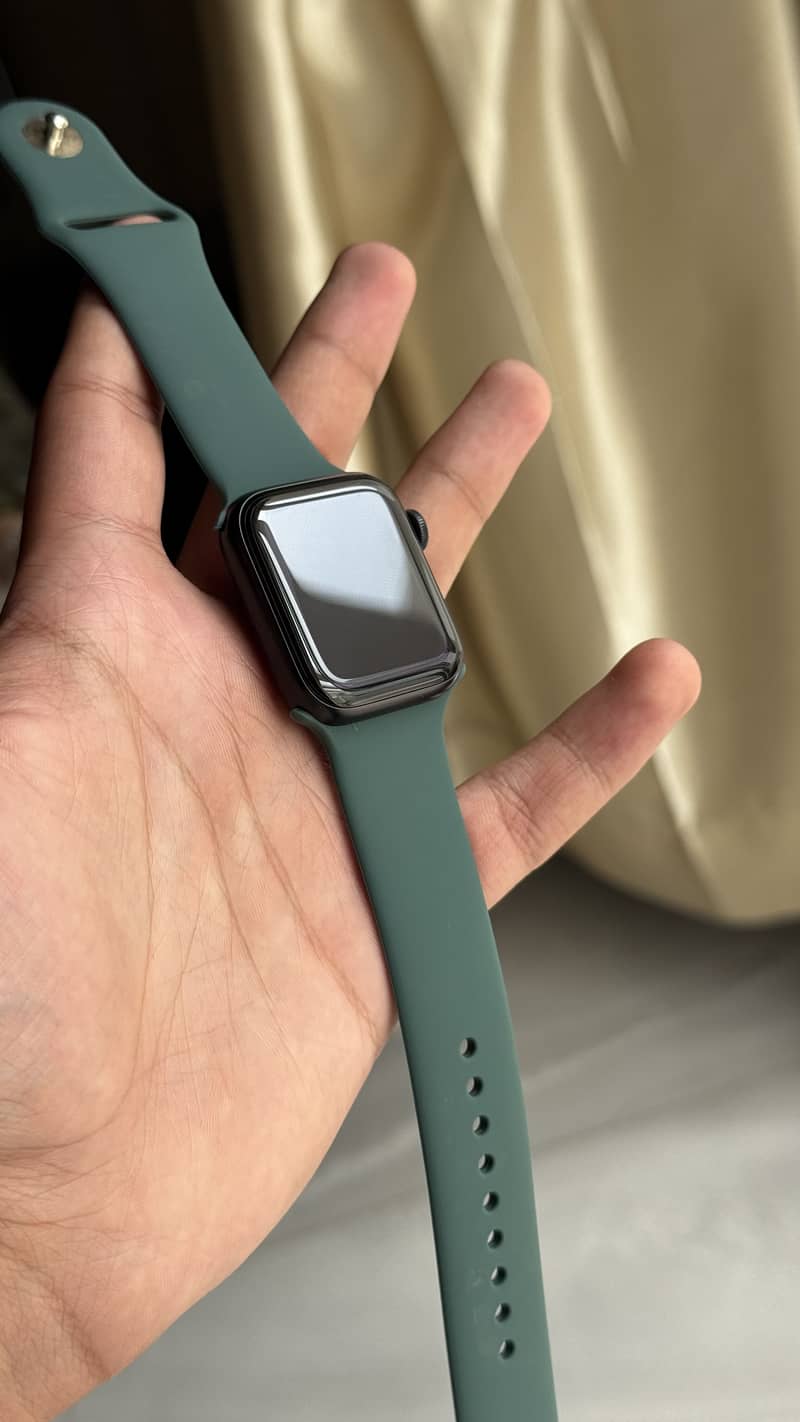 Apple watch Se 3rd generation 5