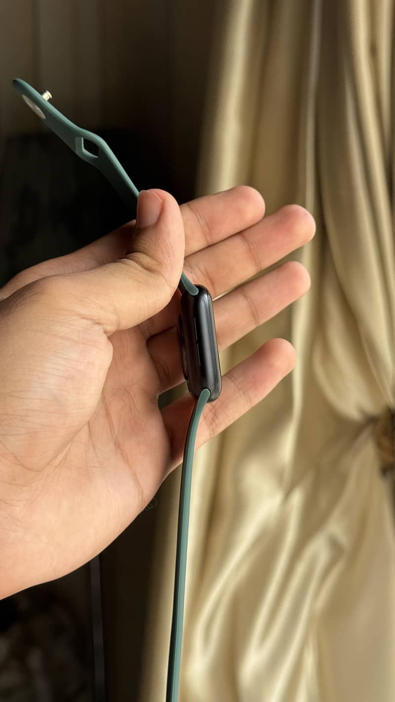 Apple watch Se 3rd generation 7