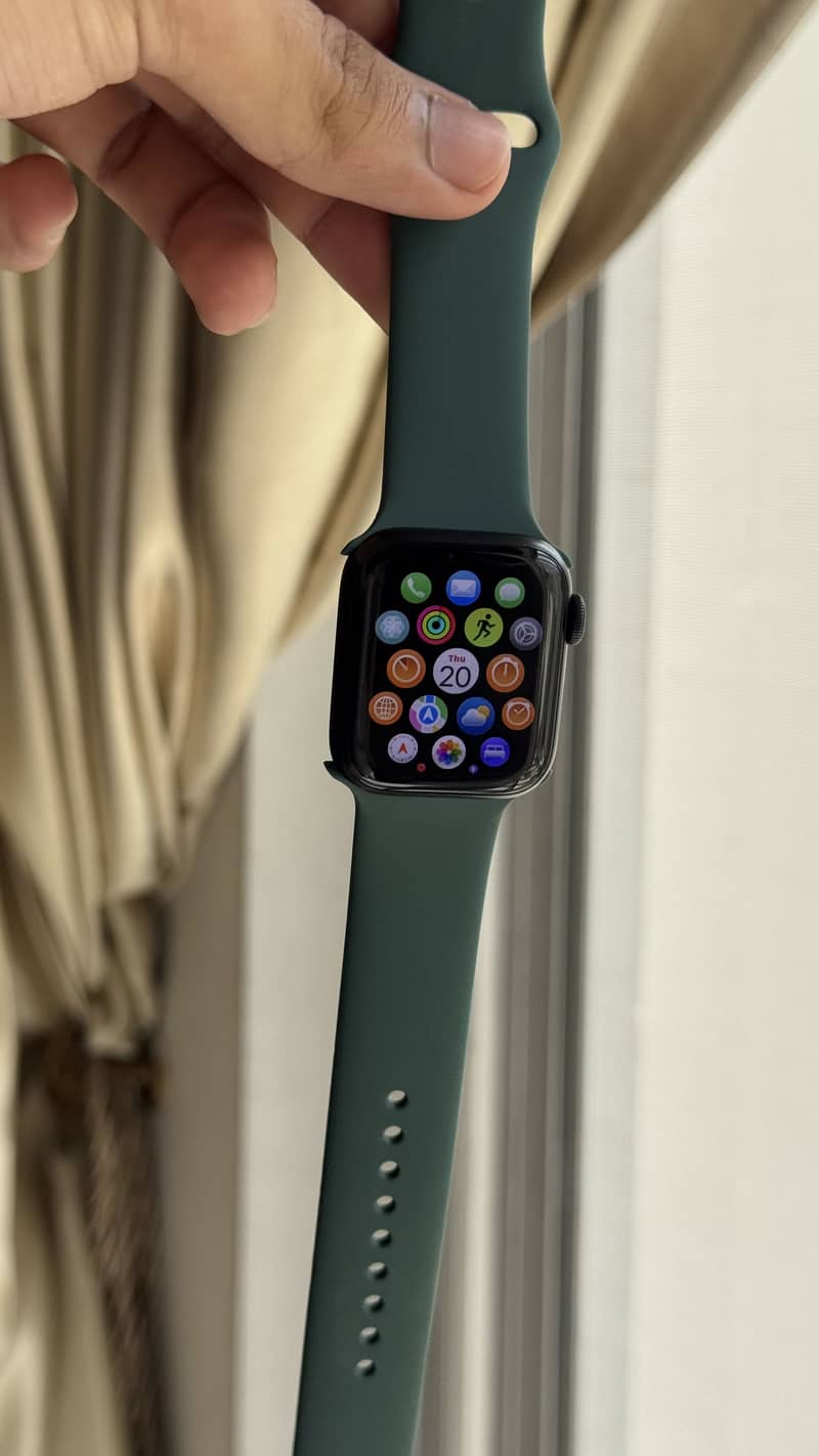 Apple watch Se 3rd generation 10