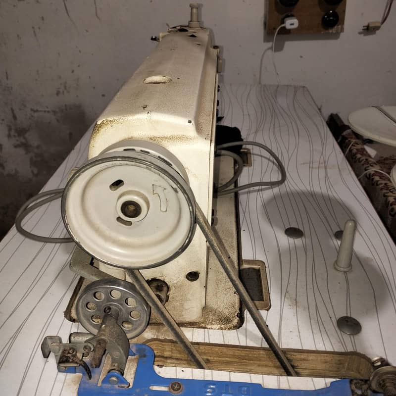 Juki Stitching machine 1