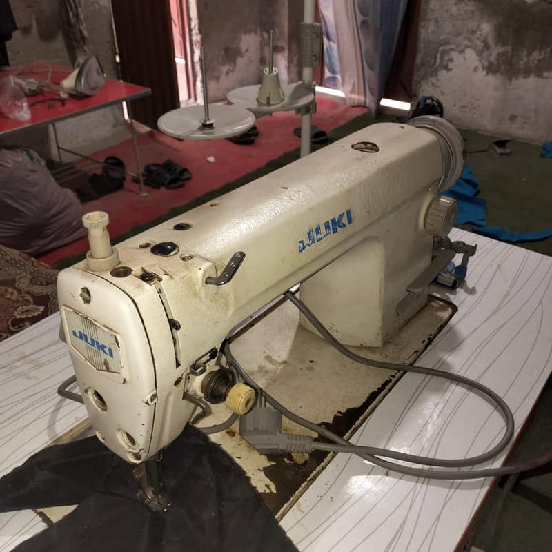 Juki Stitching machine 4