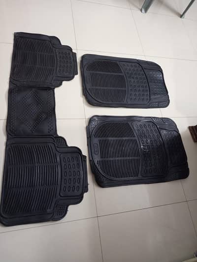 Universal Car Floor Matts