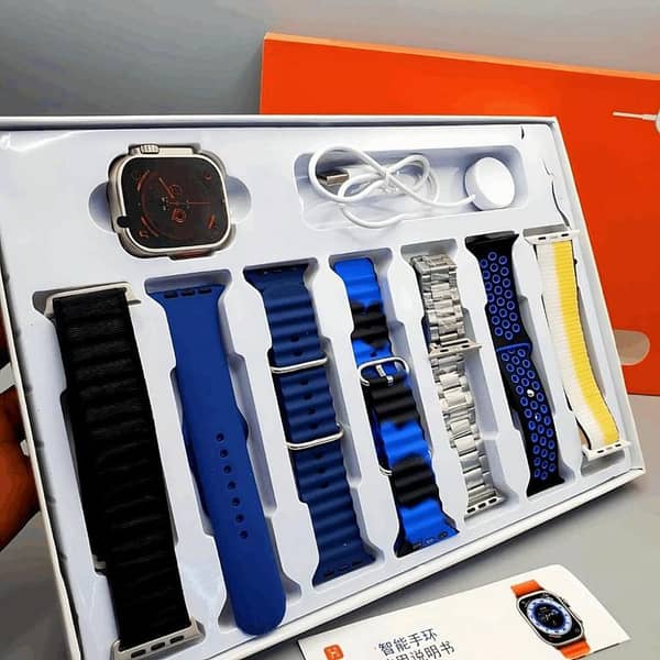 Ultra 3 Smartwatch 7-in-1 Set: Durable Stainless Steel Design, HD Display, Fitness Tracking & 7 Interchangeable Belts and chain walie