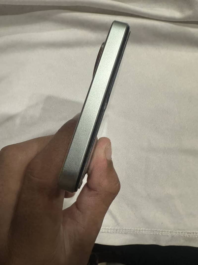 Realme Note 60x 6