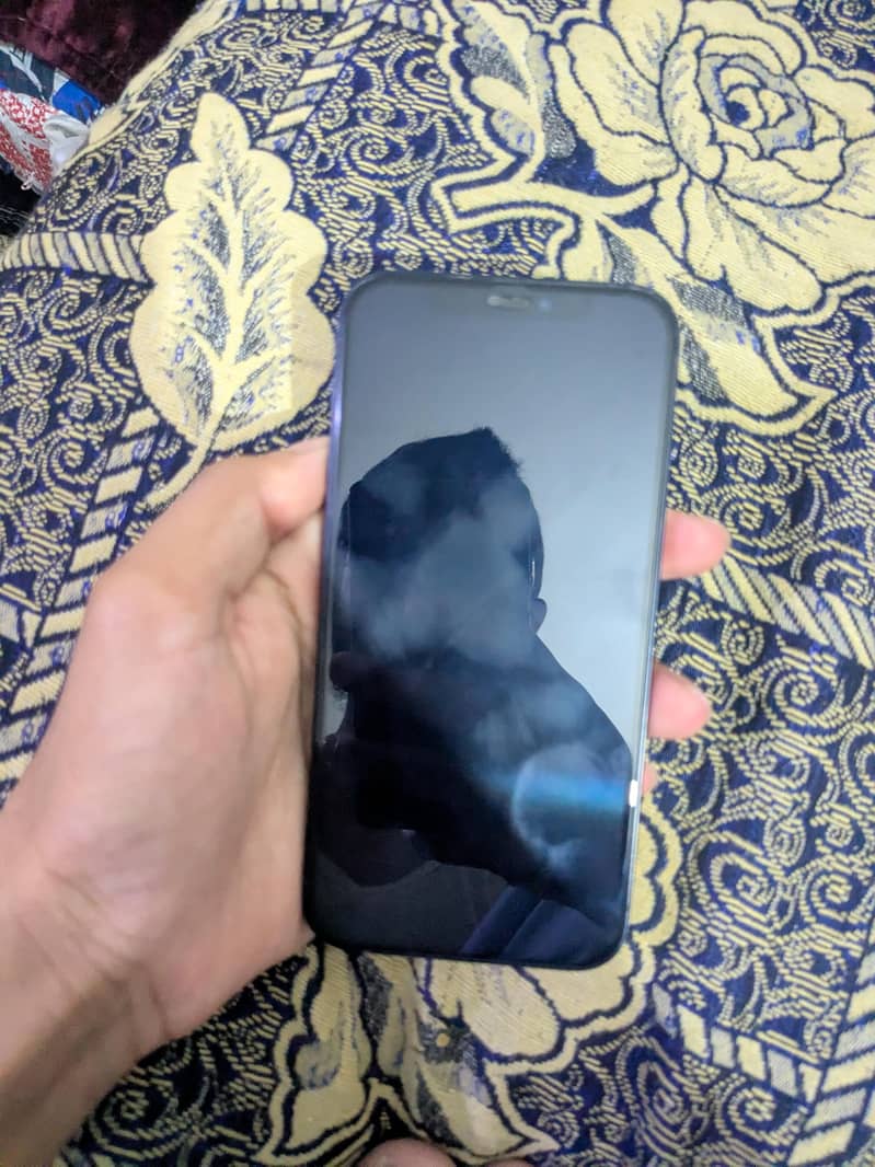 Apple iPhone 12 7