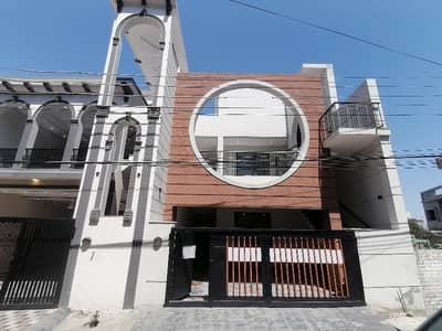 Get In Touch Now To Buy A Prime Location 8 Marla House In Gulraiz Housing Society Phase 2
