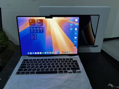 MacBook M1 Pro with original box & accessories