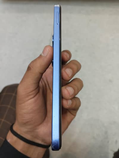 infinix hot 60i 8/256