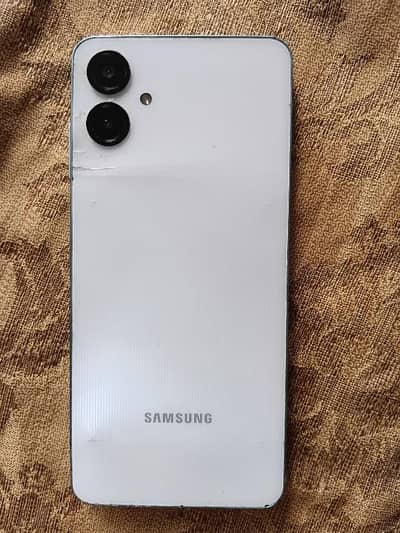 Samsung Mobile A06