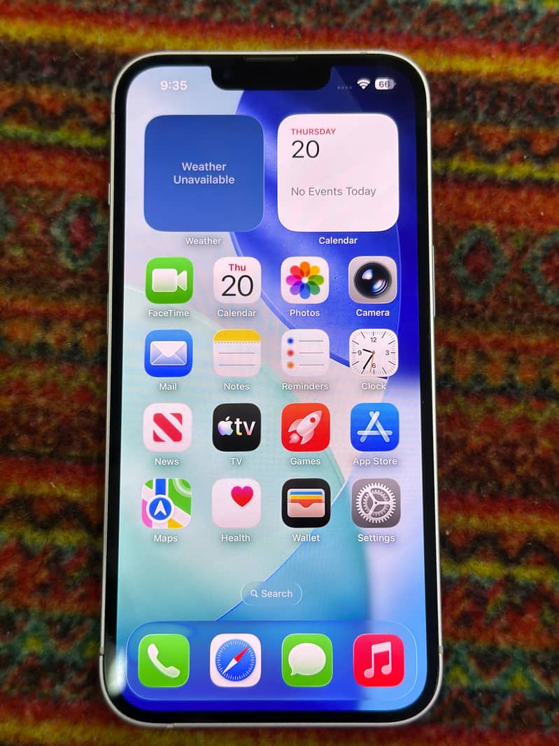 Apple iPhone 13 5