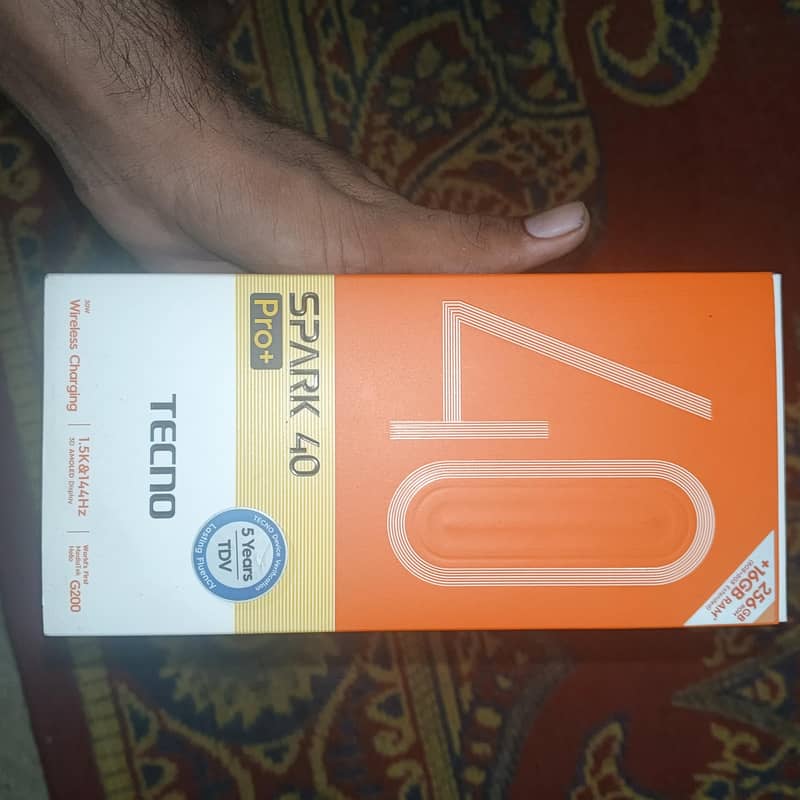Tecno spark 40 pro plus 7