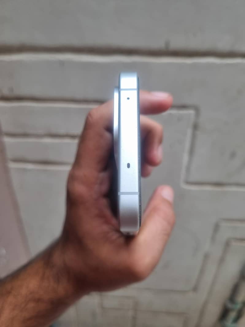 One plus 13S 4