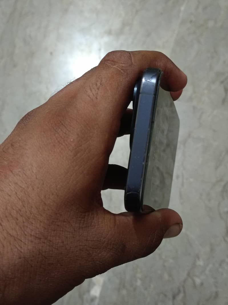 Apple iPhone 15 Pro 5