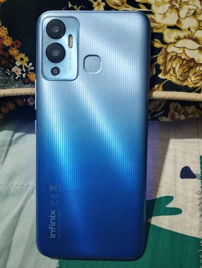 Infinix Hot 12 Play