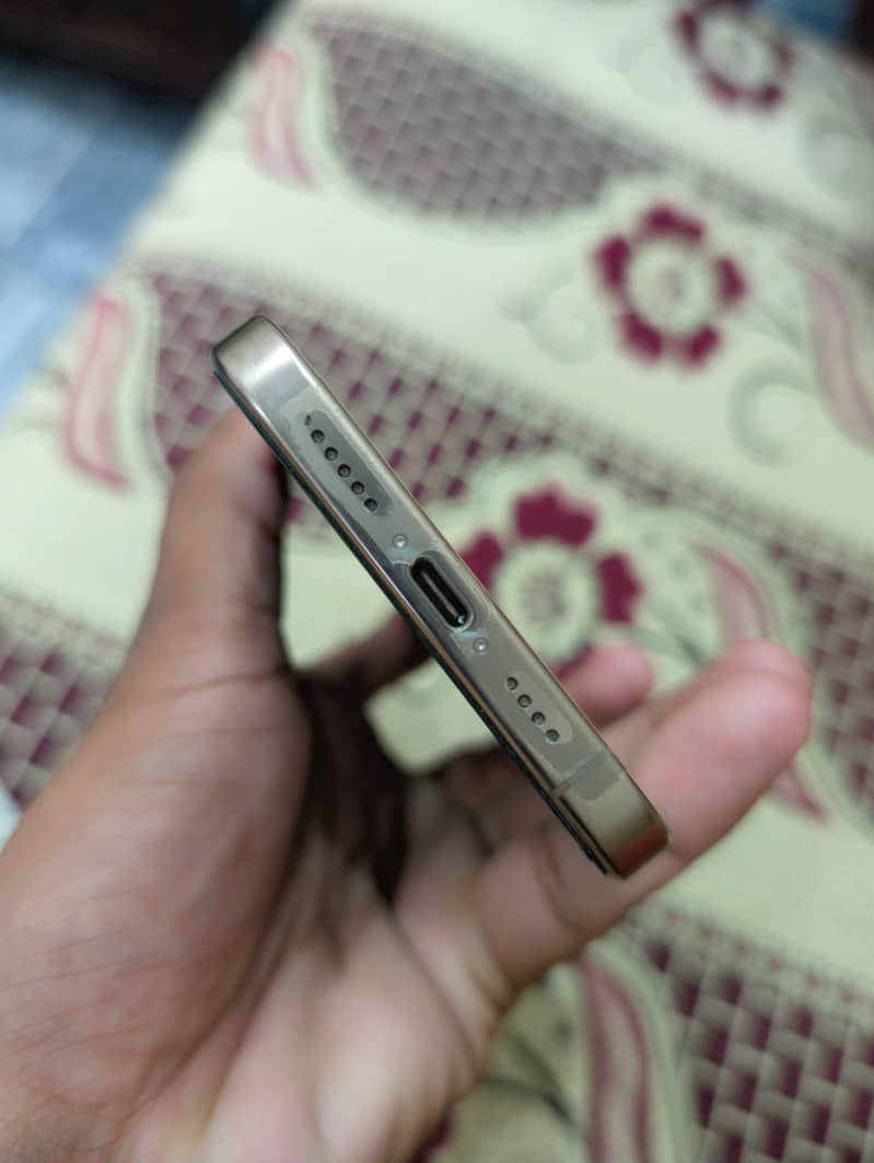 Iphone 16 Pro Max 2