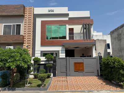 B-Extension 5 Marla House For Sale