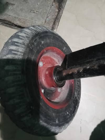 electric scooti tearing wheel