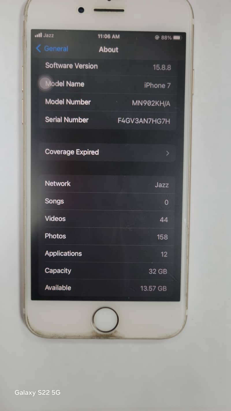 Apple iPhone 7 2