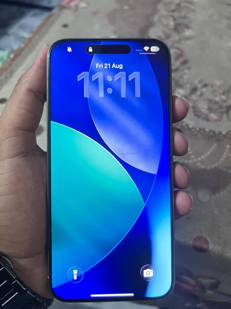 Apple iPhone 15 Pro Max 1