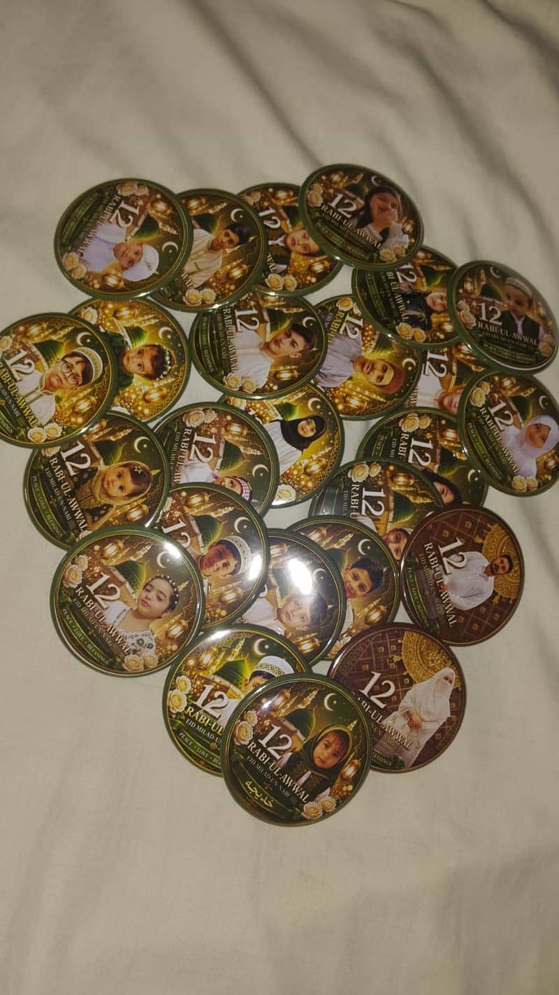 we make badges 3