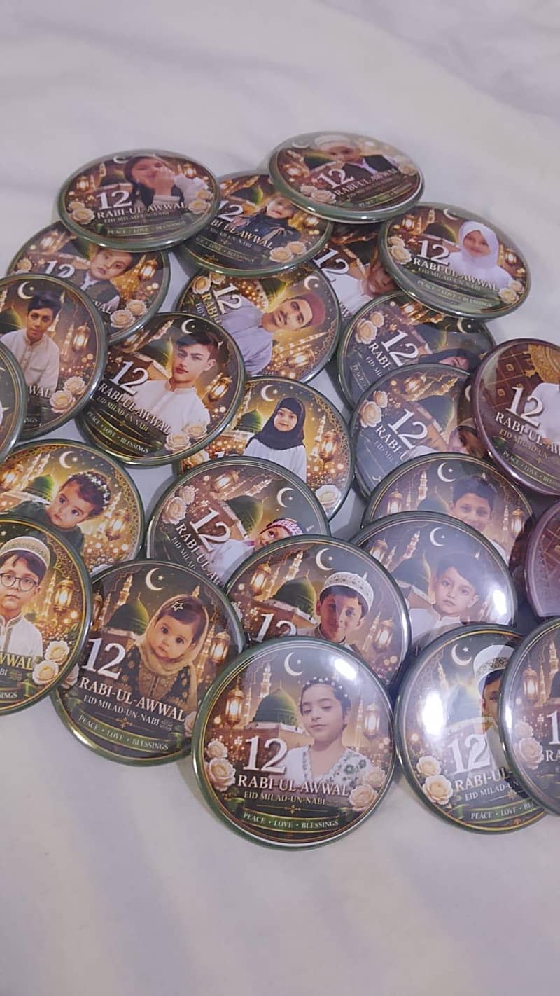 we make badges 5