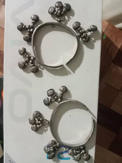 2  tole chandi original