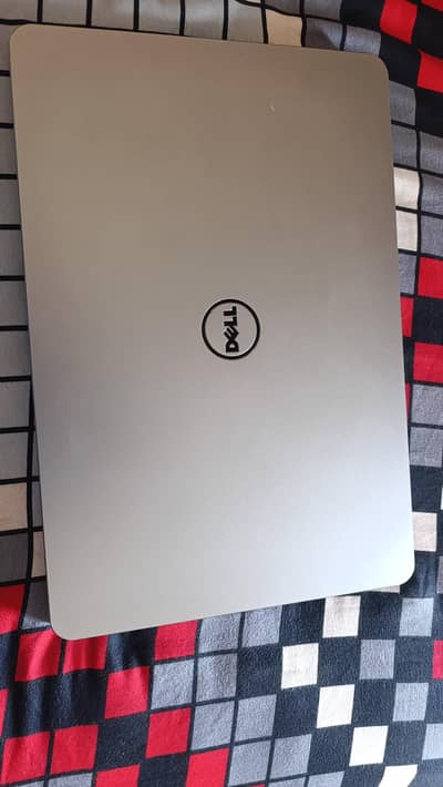 Dell laptop 7537 i5 4th gen