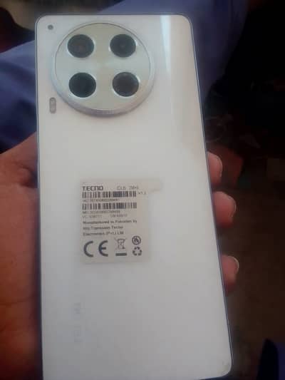 Tecno CAMON 30