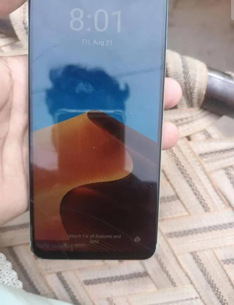 Realme C51 1
