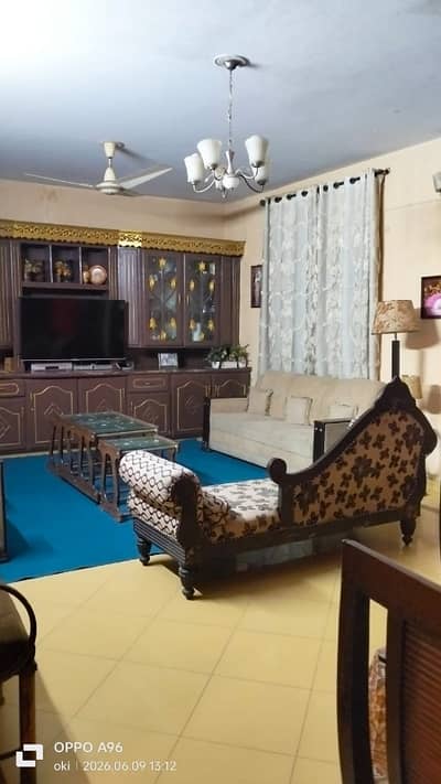 8 Marlas Commercial Corner Flat On Third Floor Of Civic Center 13 Hadayat Ullah Block Mustafa Town