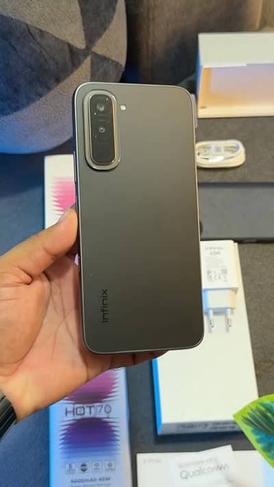 Infinix hot 70