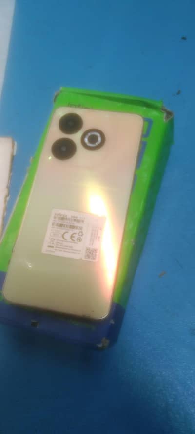Infinix Smart 8 (4+4/64)