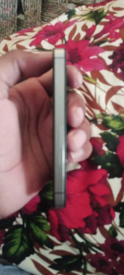 Apple iPhone 4s