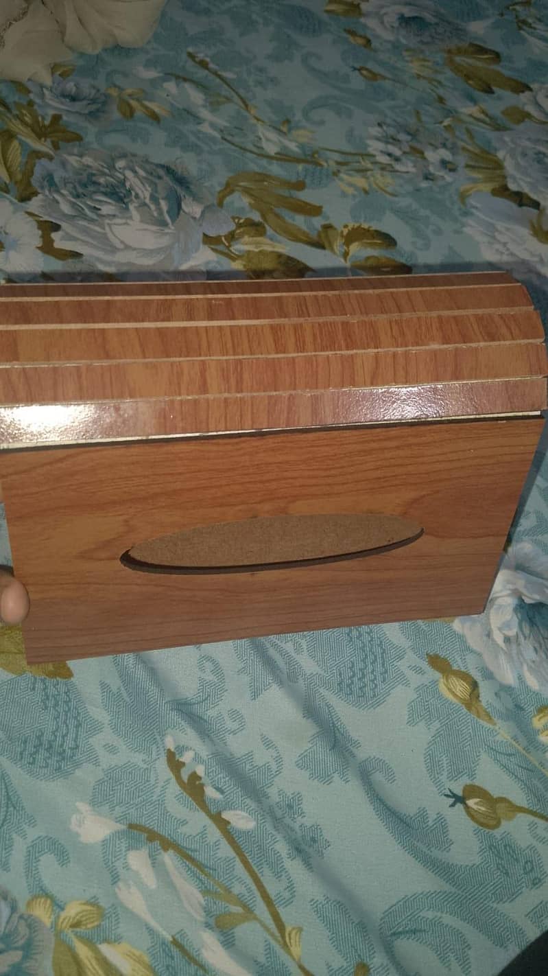 Tissue boxes. 3