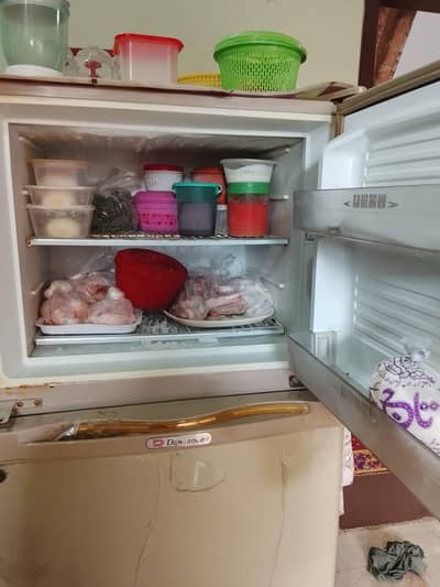 Dawlance medium size condition achi he