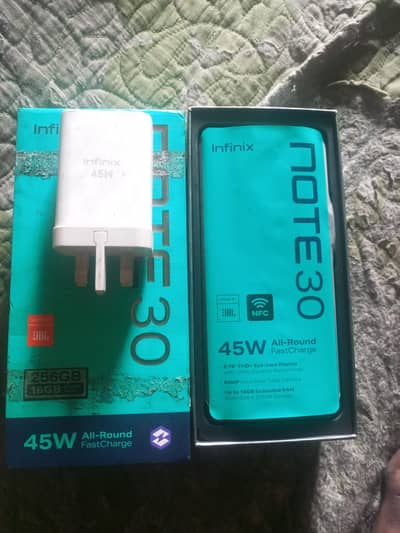 Infinix Note 30 16/256 with original box and original charger