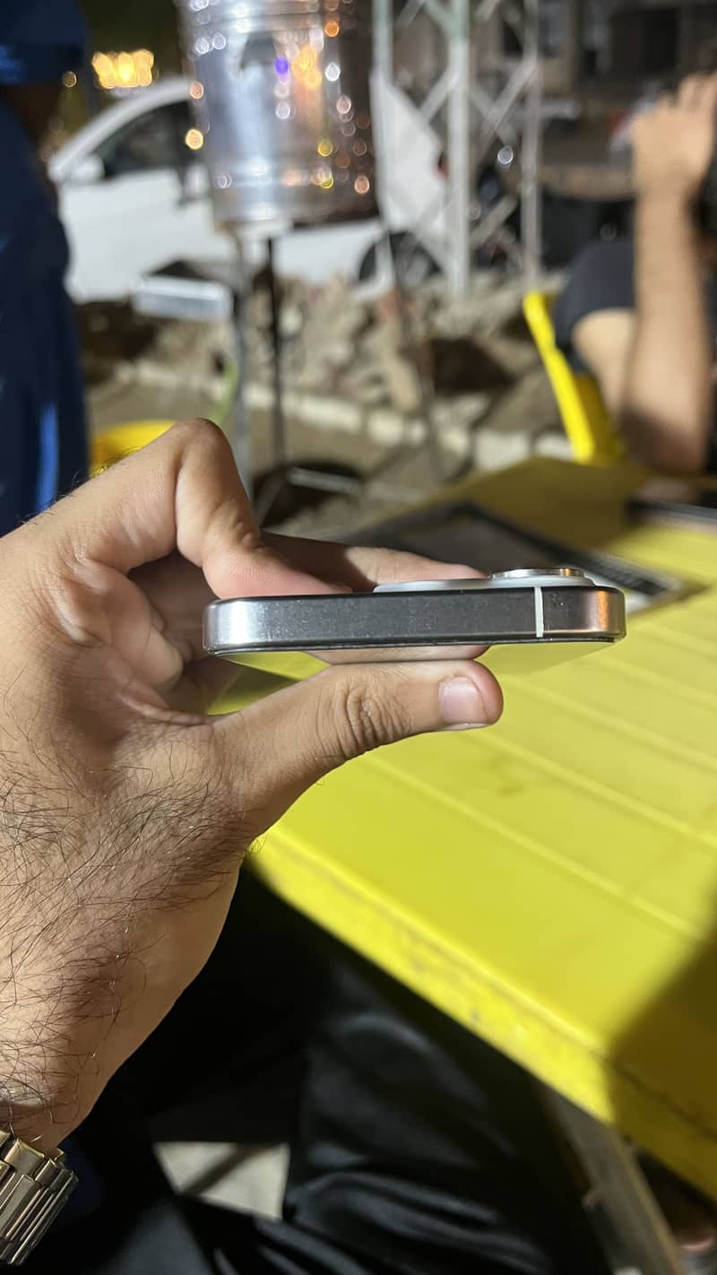 Apple iPhone 15 Pro 7