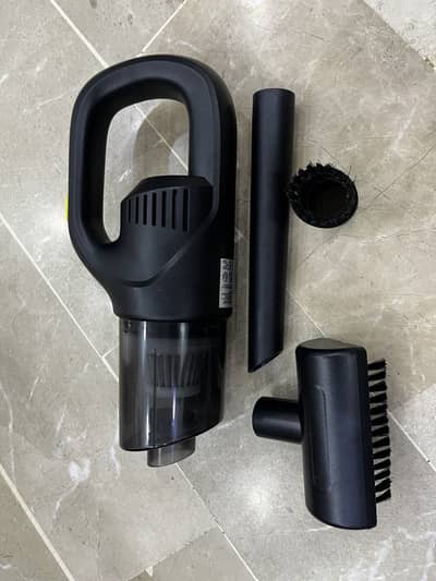 Car vacuum cleaner