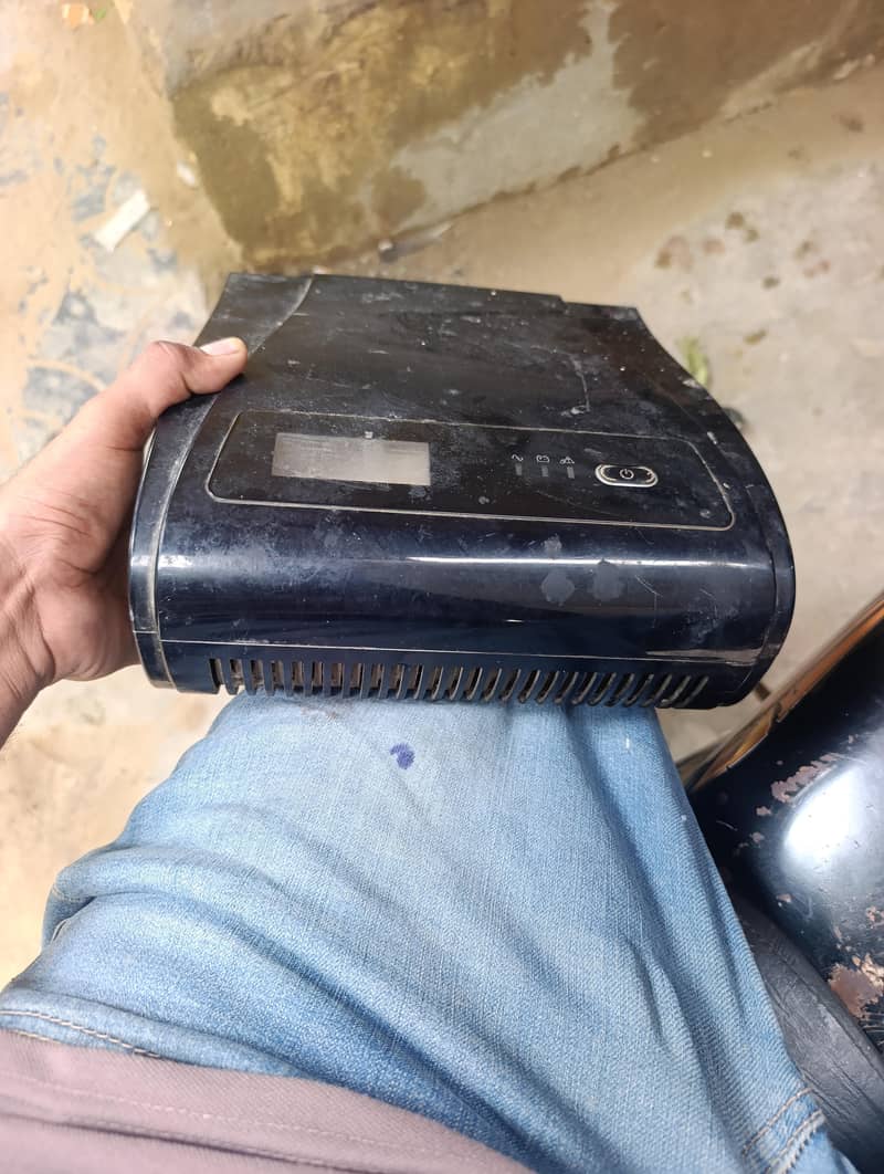 UPS 1000w 1