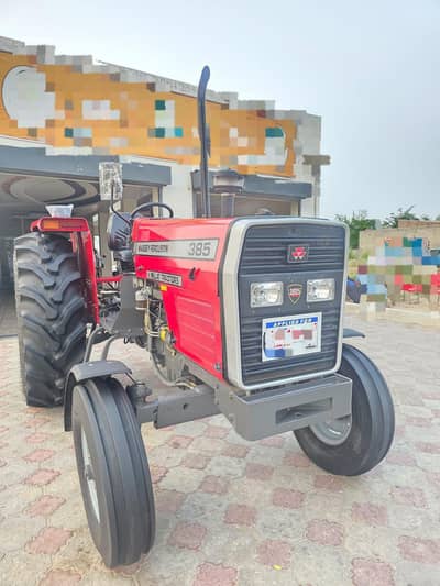 Massey Ferguson Tractor 385