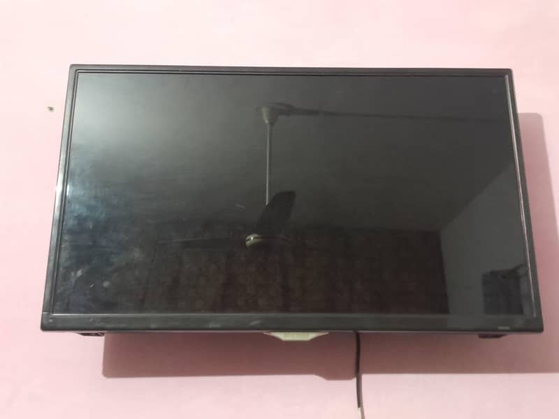 32inch lcd 0