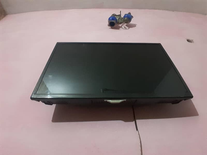 32inch lcd 1