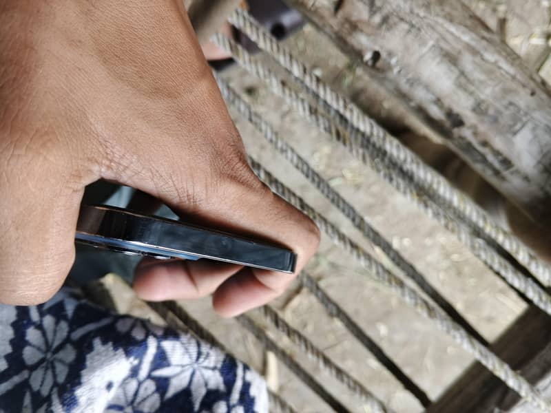 Apple iPhone 12 Pro Max 2