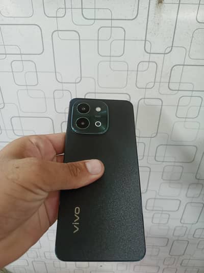 Vivo Y28