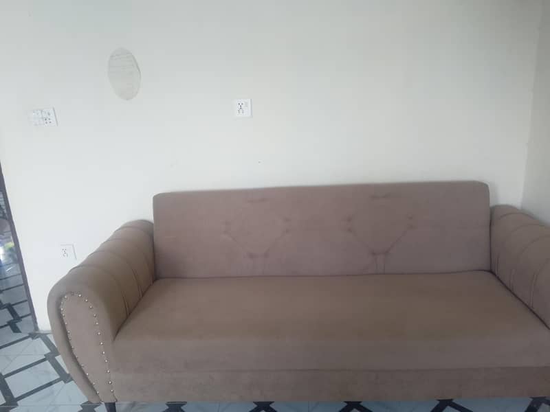 Sofa cumbed 1